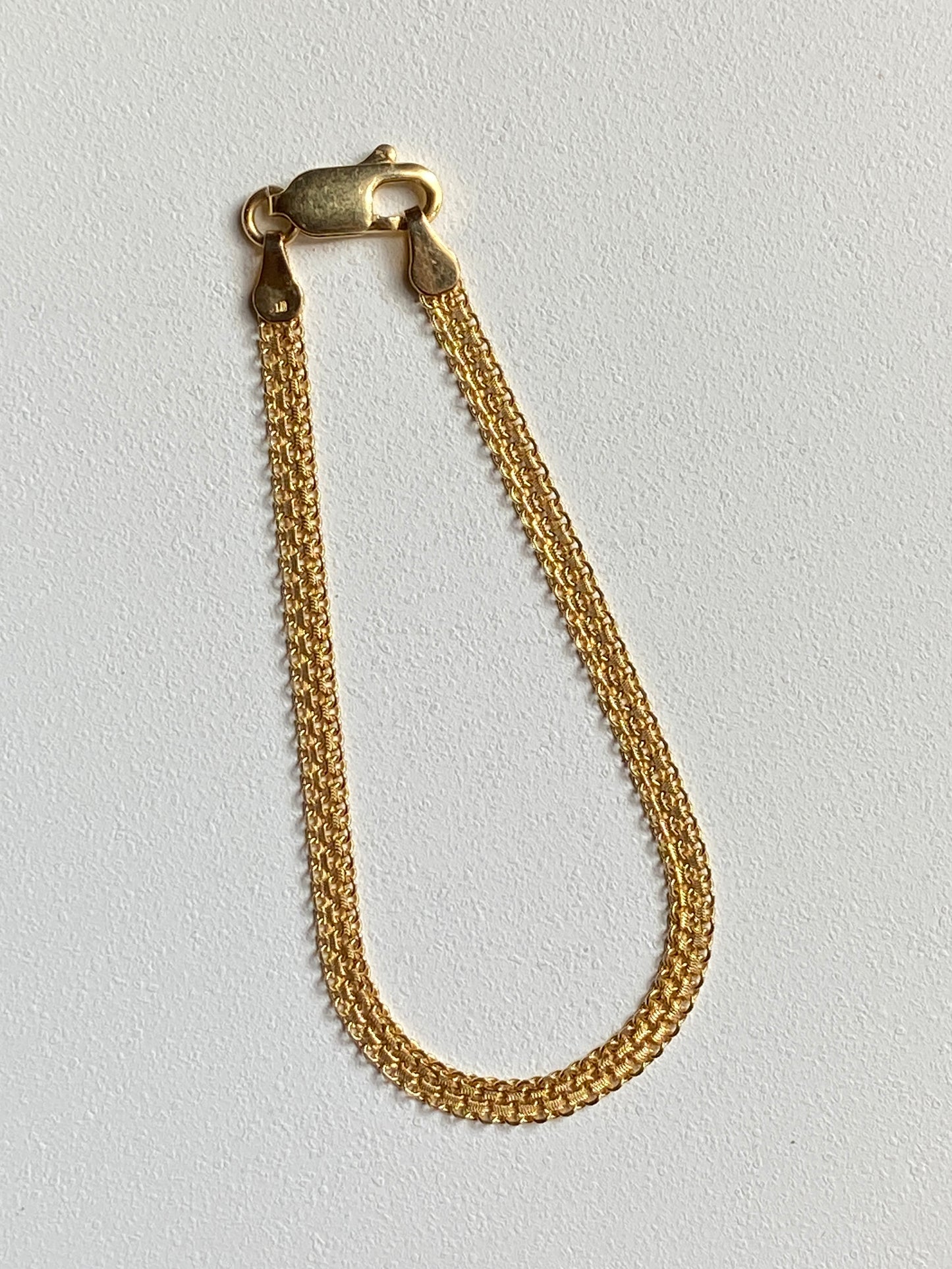 VINTAGE 14K GOLD BISMARK BRACELET, 7 3/16" x 3.74 MM