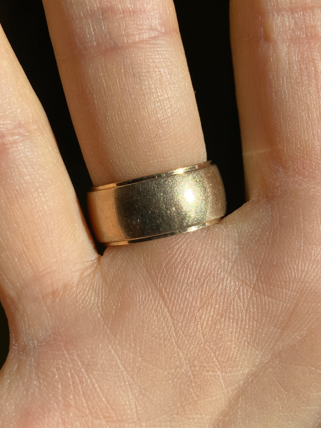 VINTAGE 14K GOLD CIGAR BAND, SIZE 5.5