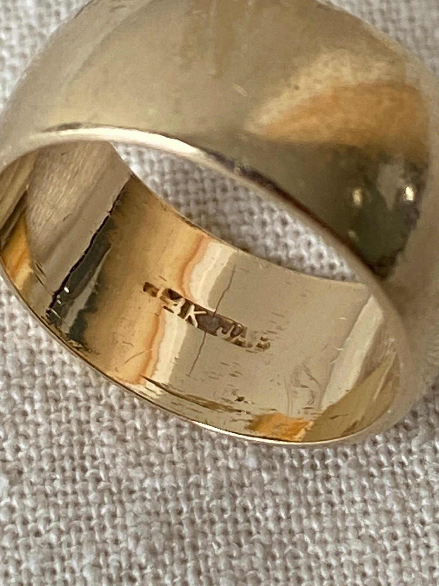 VINTAGE 14K GOLD CIGAR BAND, SIZE 5.5