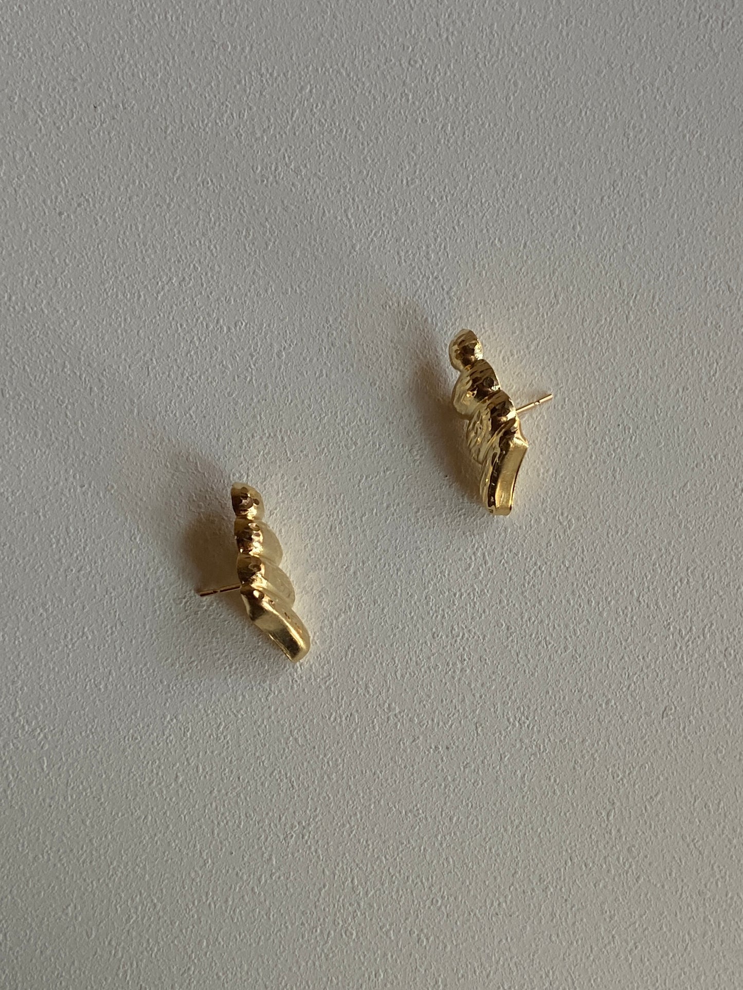 Vintage 14K Solid Yellow Gold Angel Wing Studs