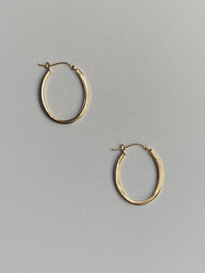 Vintage 14K Solid Yellow Gold Oval Hoops