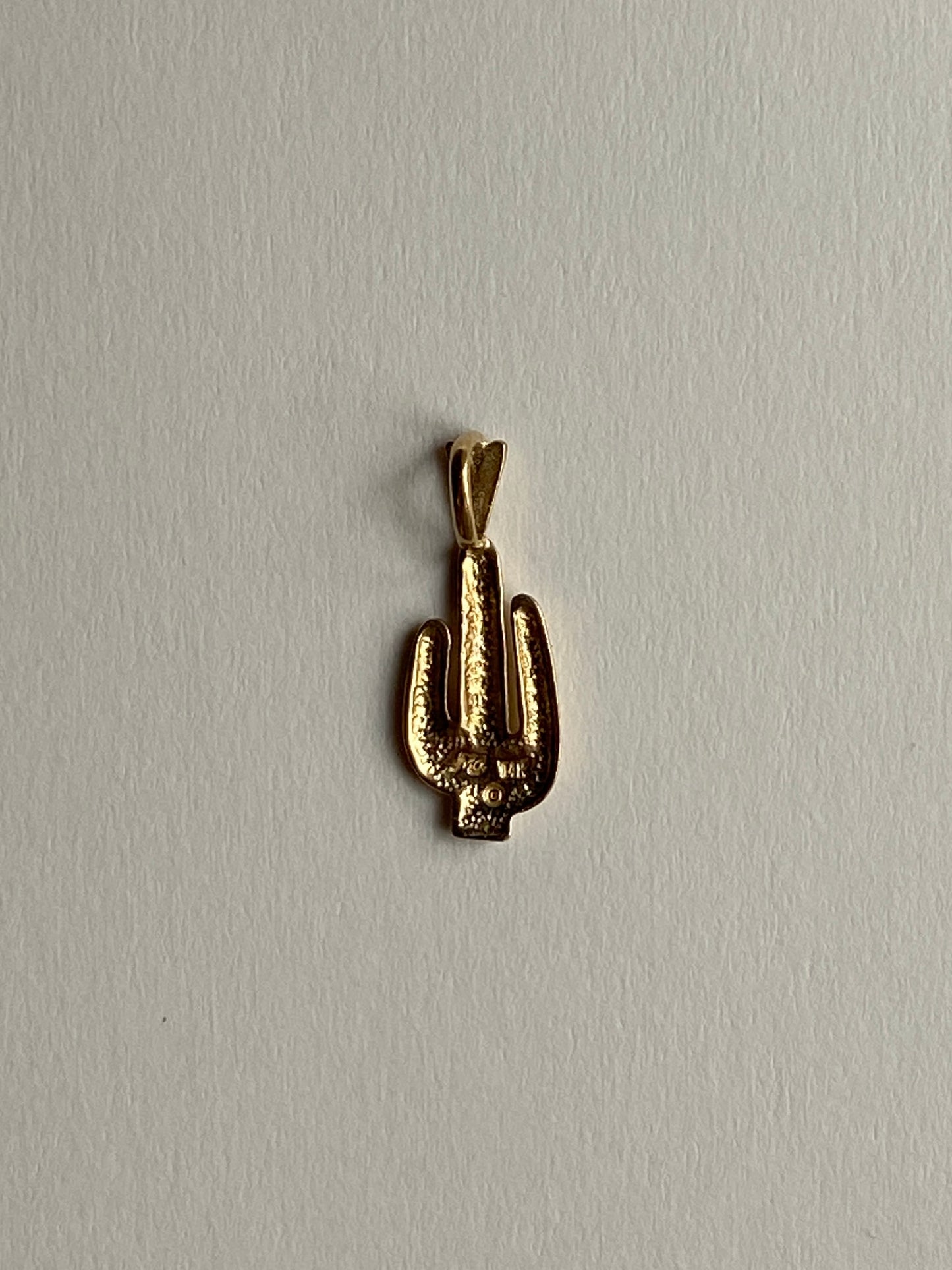 Vintage 14K Solid Yellow Gold Cactus Pendant