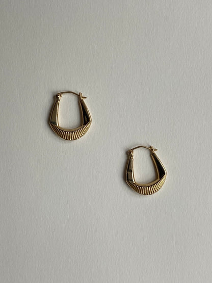 Vintage 14K Solid Yellow Gold Ribbed Hoops