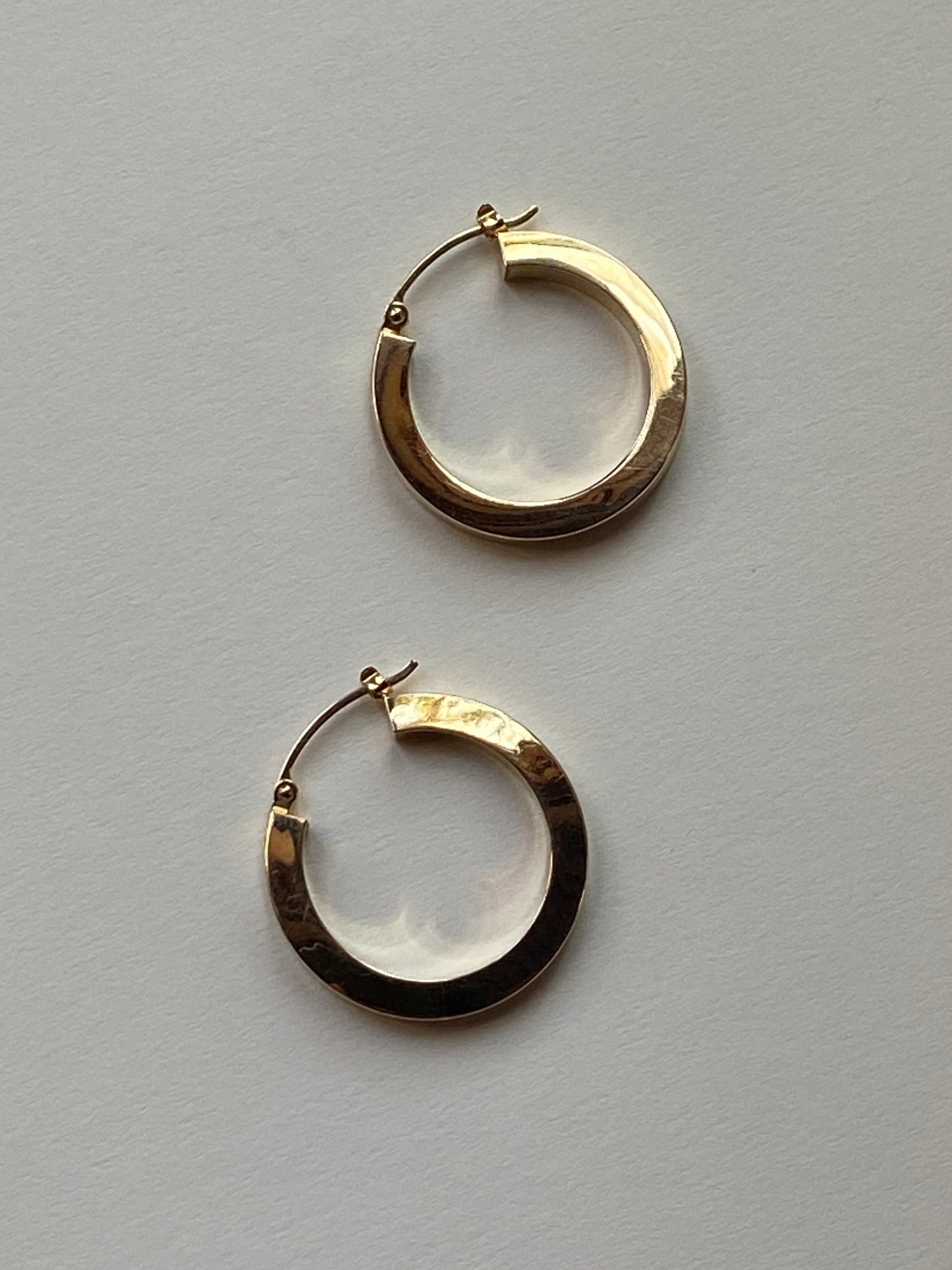 Vintage 14K Solid Yellow Gold Polished Hoops