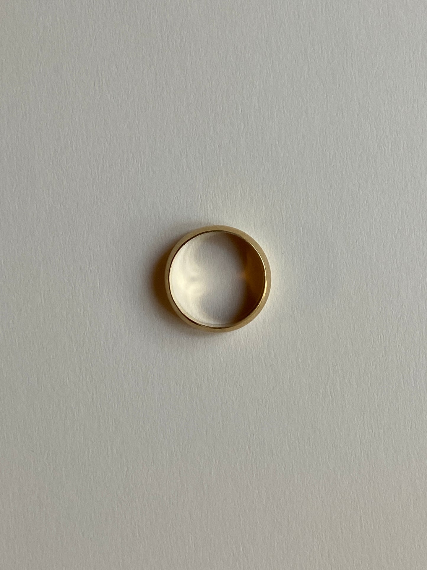 Vintage 14K Solid Yellow Gold Rounded Band, Size 5.75