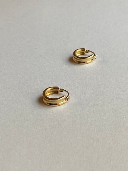 Estate 14K Solid Yellow Gold Hoop Earrings