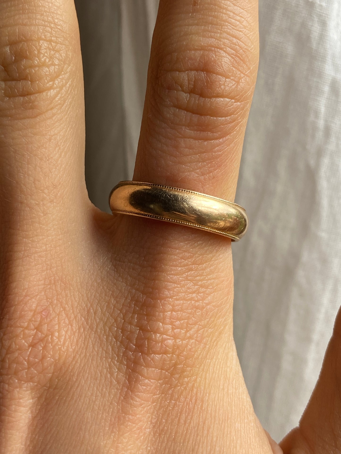 VINTAGE 14K GOLD BAND, SIZE 10