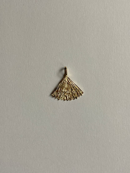 Vintage 14K Solid Yellow Gold Hand Fan Pendant