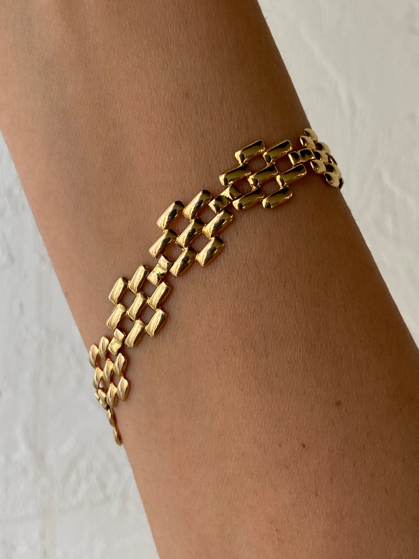 VINTAGE 14K GOLD PANTHER-LINK BRACELET, 7.25"