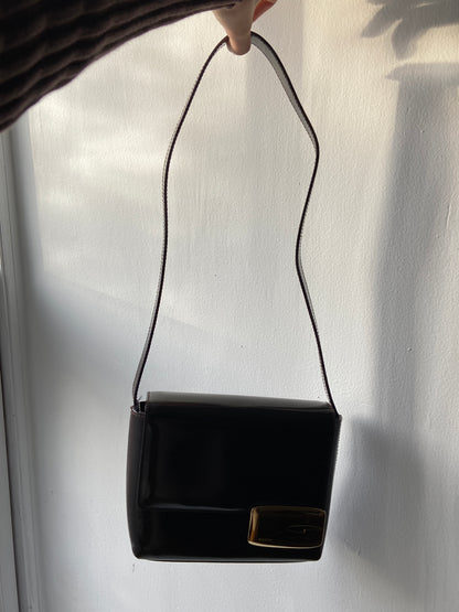 VINTAGE GUCCI PATENT LEATHER PURSE