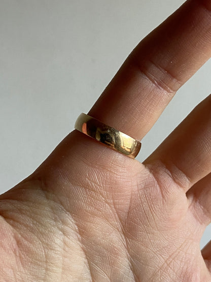 VINTAGE 14K GOLD BAND, SIZE 8