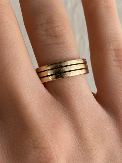 VINTAGE 14K GOLD BAND, SIZE 4.5