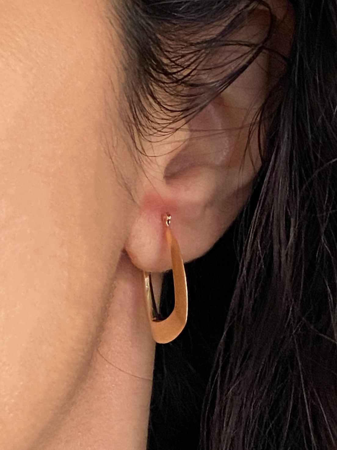 VINTAGE 14K GOLD HOOPS, 23 MM x 18 MM