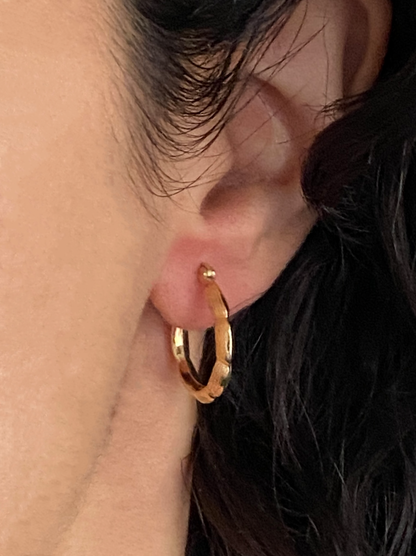 VINTAGE 14K GOLD HOOPS, 22 MM x 19 MM