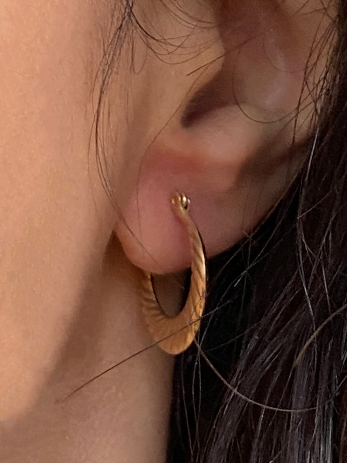 Vintage 14K Solid Yellow Gold Ribbed Hoops