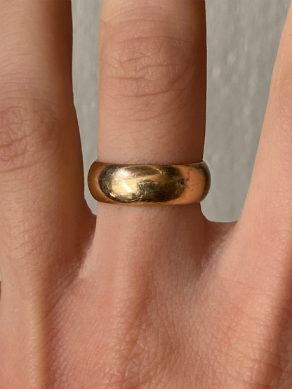 Vintage 14K Solid Yellow Gold Rounded Band, Size 5