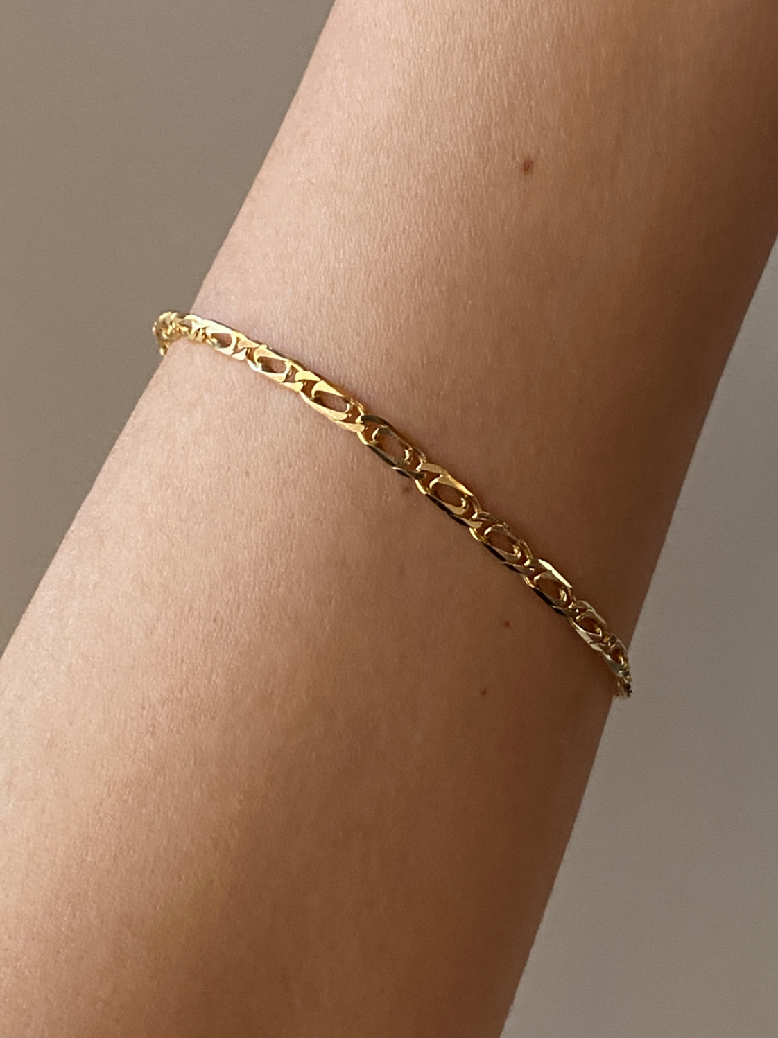 Vintage 14K Solid Yellow Gold Flat-Link Bracelet