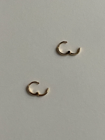 Vintage 14K Solid Yellow Gold Tiny Huggie Hoops
