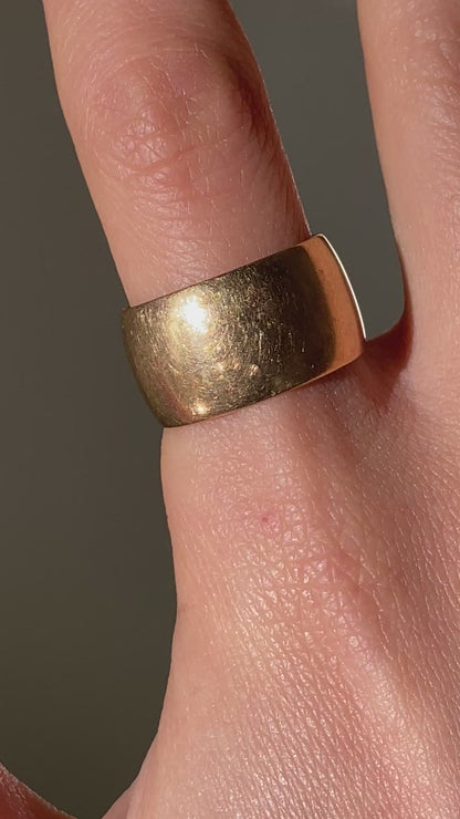 VINTAGE 14K GOLD CIGAR BAND, SIZE 8.25